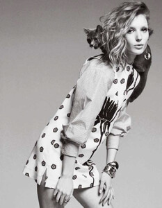 Elle3929-5.jpg