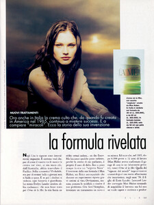 Elle_Italy_2000_04_Sdg01_LonekkeEngel_PhillipDixon_s.jpg