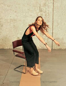 GRAZIA_22.4.21-page-005.jpg
