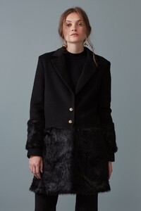 KS1710_SHALLOWS_COAT_BLACK_NH_13691-78.jpg