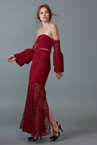 KS1710_UPLIFTED_GOWN_BURTN_RED_G_15608-82.jpg