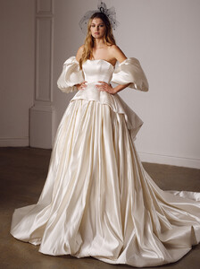 Lady-G-F.jpg