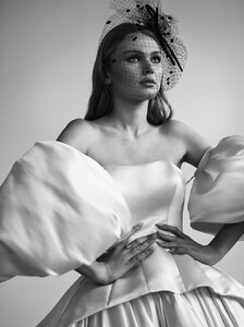Lady-G-M.jpg