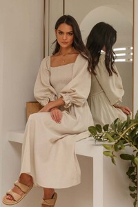 Leniflashes_GirlintheSun_Michelle-3265-v1618278830377.jpeg