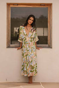 Leniflashes_GirlintheSun_Michelle-5446.png