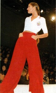 MCJ3-1989064.jpg