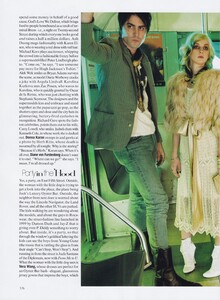 Madness_Testino_US_Vogue_February_2004_26.thumb.jpg.d3e36ae9ecadf11469a203ed2df53b5c.jpg