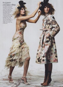 McDean_US_Vogue_January_2004_16.thumb.jpg.3970eb1a44d8e6ac741e461c5cdf5a46.jpg