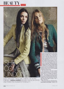 Meisel_US_Vogue_October_2011_01.thumb.jpg.04bf9206d23165b904d908bbc04130ce.jpg