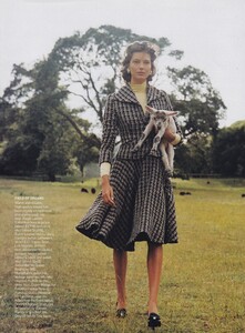 Proper_Testino_US_Vogue_October_2004_14.thumb.jpg.d3655c96d756e6611cde86e3a5547ac6.jpg