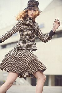 RC110119_HARPERS_SHOT_09_DIOR_026.jpg