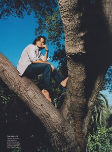 RF_Demarchelier_US_Vogue_December_2004_04.thumb.jpg.b49437d8540bd44e843c25134e8ed411.jpg