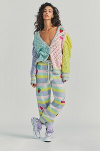 SUNDOWN-JOGGER-MACAROON-PARTY-MULTI-2_result.jpg