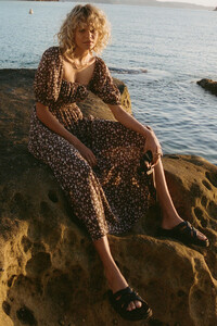 Spell-RaeMidiDress-Black-000012460013.jpg