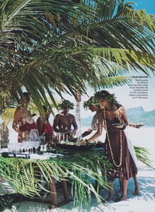 Ticket_Demarchelier_US_Vogue_December_2004_21.thumb.jpg.de55676b89833fed4a4e11b847efdb7f.jpg