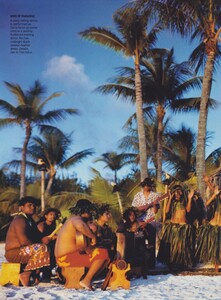 Ticket_Demarchelier_US_Vogue_December_2004_22.thumb.jpg.60460e44f0cc4e33e14a7ba5dc5b54b6.jpg