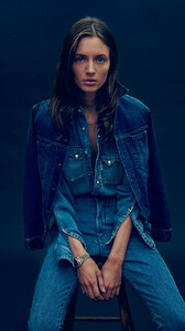 Untitled-1_0000_20150928_BASSIKE_SHOT_24_1492_0011_20160205_Bassike_SS16_06_Denim_1028_R3.jpg