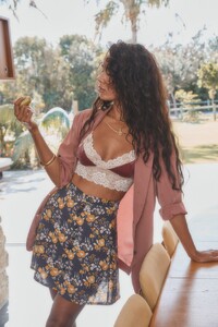Zoe_loveinparis_Mia_retroskirt_kultchacollective_1024x1024@2x.jpg