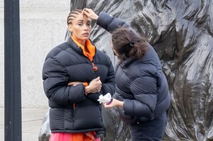 adwoa-aboah-shoots-a-commercial-in-trafalgar-square-in-london-04-08-2021-3.jpg