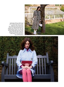 alexa-chung-harper-s-bazaar-uk-may-2021-issue-1.jpg