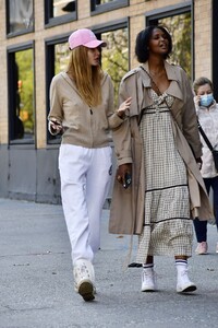 alina-baikova-and-ubah-hassan-out-in-new-york-04-20-2021-6.jpg