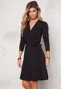 chiara-forthi-blues-wraparound-dress-black_5.jpg