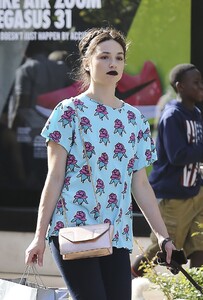 crystal-reed-at-the-grove-in-west-hollywood-june-2014_1.jpg
