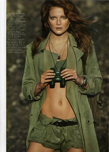 filevoguemars20100155_skalty.thumb.jpg.e6c877b71dbbfe834e2656e7c436fdc8.jpg