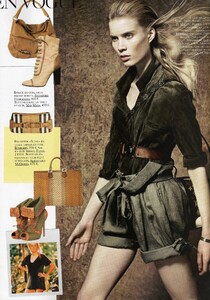 filevoguemars20100164_skalty.thumb.jpg.d87efef4b40a456b39761a7bf1fe8112.jpg