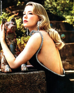 haley-bennett-nude23.jpg