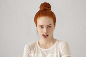 headshot-attractive-tempting-woman-wearing-ginger-hair-knot-licking-her-lips.thumb.jpg.01824fce8af615fe3bc431351dbecefe.jpg