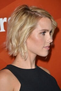 http-forums.superiorpics.com-ubbthreads-ubbthreads.php-topics-4653099-claire_holt_nbcuniversal_summe_24.jpg