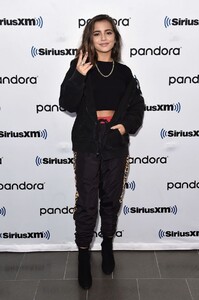 isabela-moner-at-siriusxm-radio-in-new-york-10-07-2019-3.thumb.png.a634b59f0e7c08fcb0c40d723a802464.png