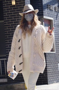 kelly-bensimon-out-and-about-in-new-york-03-29-2021-5.jpg
