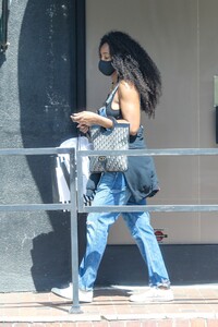 kelly-rowland-at-couture-kids-in-west-hollywood-04-05-2021-3.jpg