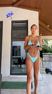 laisribeiro_88751064_3041883162737475_5120366985727854434_n.mp4.b07f201009720c052d820640d97bd66d.jpg