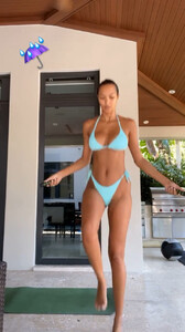laisribeiro_88751064_3041883162737475_5120366985727854434_n.mp4.b07f201009720c052d820640d97bd66d3.jpg