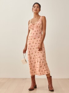 lauryl-dress-moira-1.jpeg
