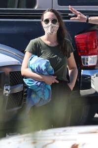 leighton-meester-malibu-03-31-2021-11.jpg