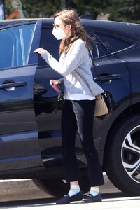 lily-collins-out-in-west-hollywood-03-29-2021-8.jpg