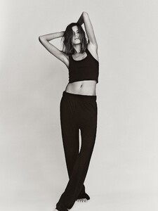 lounge-pant-black-bottoms-eterne-327478.thumb.jpg.6ed3cafaf16421ba07d32c861ec8c326.jpg