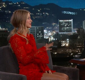 melissa_benoist_legs_jimmy_kimmel_live7.jpg