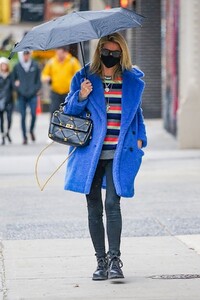 nicky-hilton-out-in-new-york-04-12-2021-5.jpg