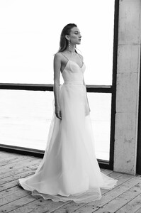 onedaybridal-chosen-empire-collection-12.jpg