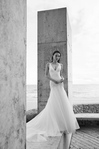 onedaybridal-chosen-empire-collection-26.jpg