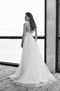 onedaybridal-chosen-empire-collection-28.jpg