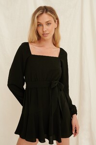 pamela_recycled_overlapped_frill_mini_dress_1659-000041-0002_04j.thumb.jpg.c796bbe334ca0a7b4b8bdbb69641349f.jpg