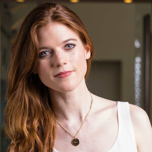 rose-leslie-5k-2017-8m-2932x2932.jpg