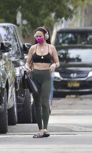 rumer-willis-leaves-a-gym-in-west-hollywood-04-12-2021-2.jpg