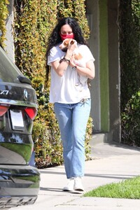 rumer-willis-with-her-new-puppy-in-los-angeles-04-06-2021-6.jpg